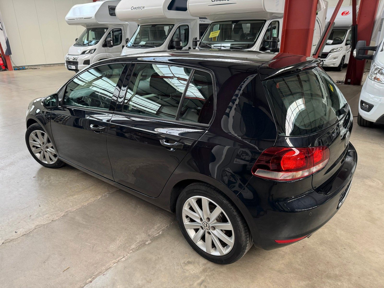 Volkswagen Golf 1.4 TSI DSG 90 kW HIGHLINE / 1.HAND / - Hatchback: picture 3 Volkswagen Golf 1.4 TSI DSG 90 kW HIGHLINE / 1.HAND / - Hatchback: picture 3