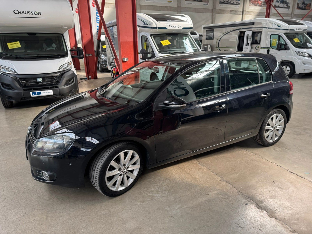 Volkswagen Golf 1.4 TSI DSG 90 kW HIGHLINE / 1.HAND / - Hatchback: picture 4 Volkswagen Golf 1.4 TSI DSG 90 kW HIGHLINE / 1.HAND / - Hatchback: picture 4