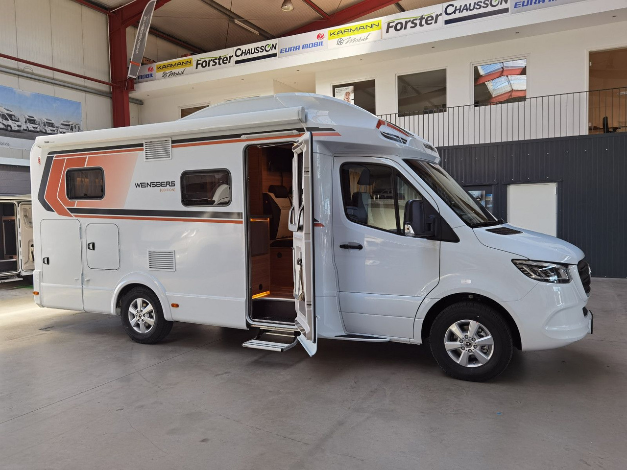 New Semi-integrated motorhome Weinsberg CARACOMPACT SUITE 640 MEG PEPPER / - MODELL 2025 Weinsberg CARACOMPACT SUITE 640 MEG PEPPER / - MODELL 2025: picture 7