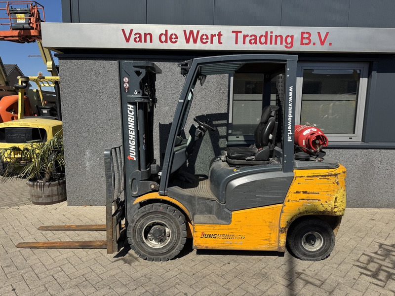 Jungheinrich TFG 425 - LPG forklift: picture 1 Jungheinrich TFG 425 - LPG forklift: picture 1