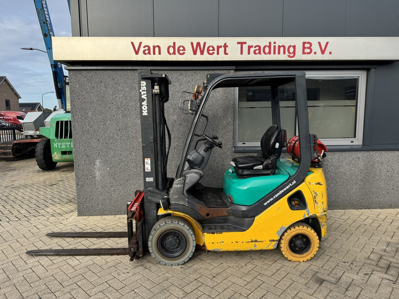 Komatsu FG15HT-20R Duplo 325 Sideshift / Vorkversteller LPG 2006 - LPG forklift: picture 1 Komatsu FG15HT-20R Duplo 325 Sideshift / Vorkversteller LPG 2006 - LPG forklift: picture 1