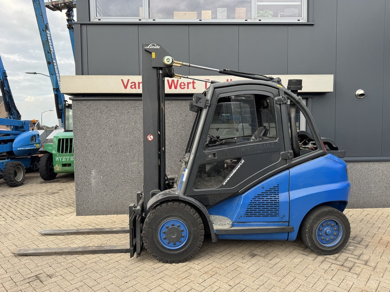 Linde H45T Duplo 400 Freelift / Sideshift / 4e Functie LPG 2005 - LPG forklift: picture 1 Linde H45T Duplo 400 Freelift / Sideshift / 4e Functie LPG 2005 - LPG forklift: picture 1