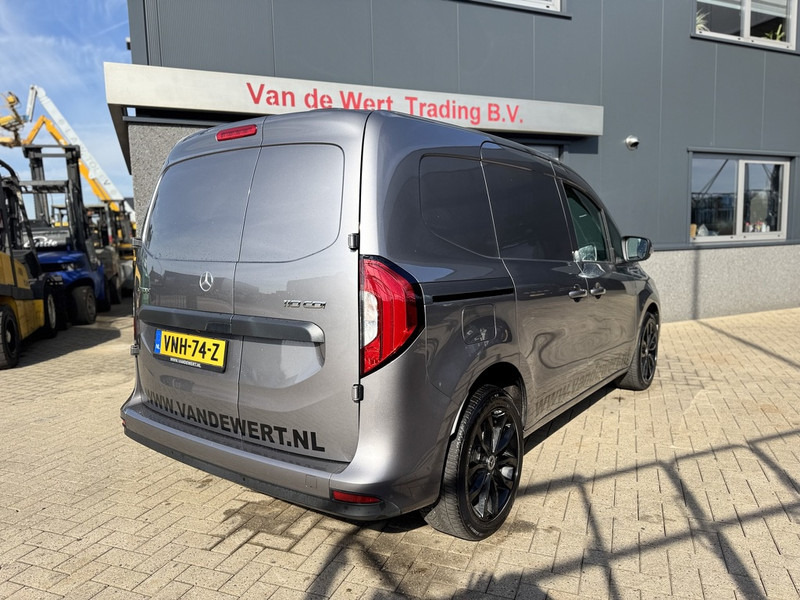 Mercedes-Benz Citan 110 CDI 95PK Diesel 2021 Airco / DAB + / Apple Carplay / Camera / LM Velgen / Cruise control / Navi Zeer Net! - Closed box van: picture 4 Mercedes-Benz Citan 110 CDI 95PK Diesel 2021 Airco / DAB + / Apple Carplay / Camera / LM Velgen / Cruise control / Navi Zeer Net! - Closed box van: picture 4