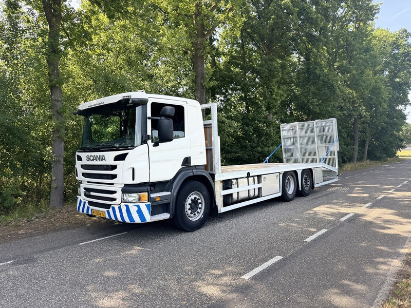 Scania P280 6X2 Machine Transporter / Oprij Vrachtwagen Euro 6 - Allison Automaat - Full Air - 115DKM - Camera - 2016 - Autotransporter truck: picture 2 Scania P280 6X2 Machine Transporter / Oprij Vrachtwagen Euro 6 - Allison Automaat - Full Air - 115DKM - Camera - 2016 - Autotransporter truck: picture 2