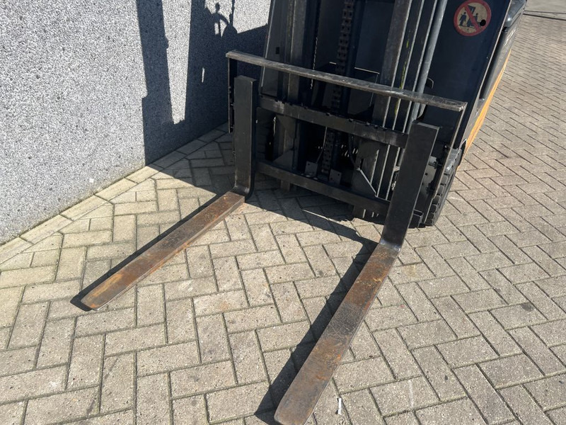 Still Heftruck Still R60-16 Triplo 490 Freelift Elektrisch 2000 - Electric forklift: picture 5 Still Heftruck Still R60-16 Triplo 490 Freelift Elektrisch 2000 - Electric forklift: picture 5