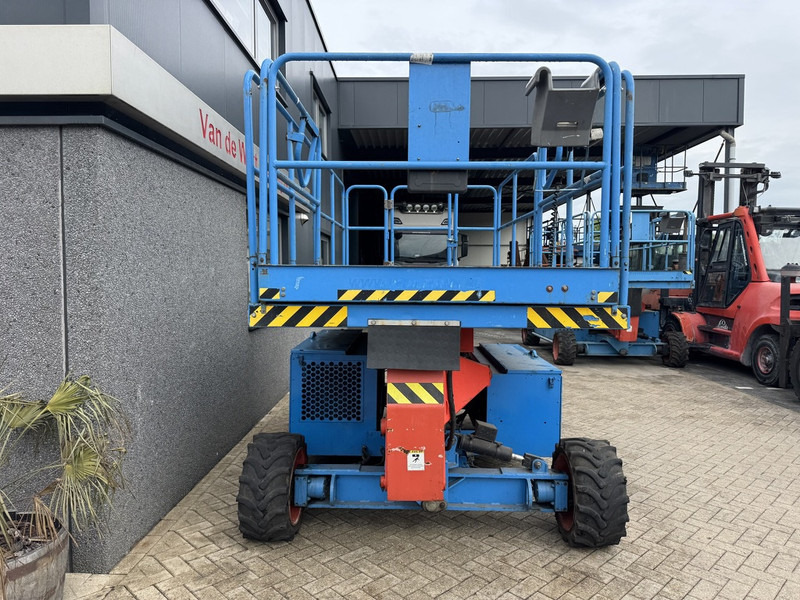 UpRight SL26SL - Scissor lift: picture 5 UpRight SL26SL - Scissor lift: picture 5