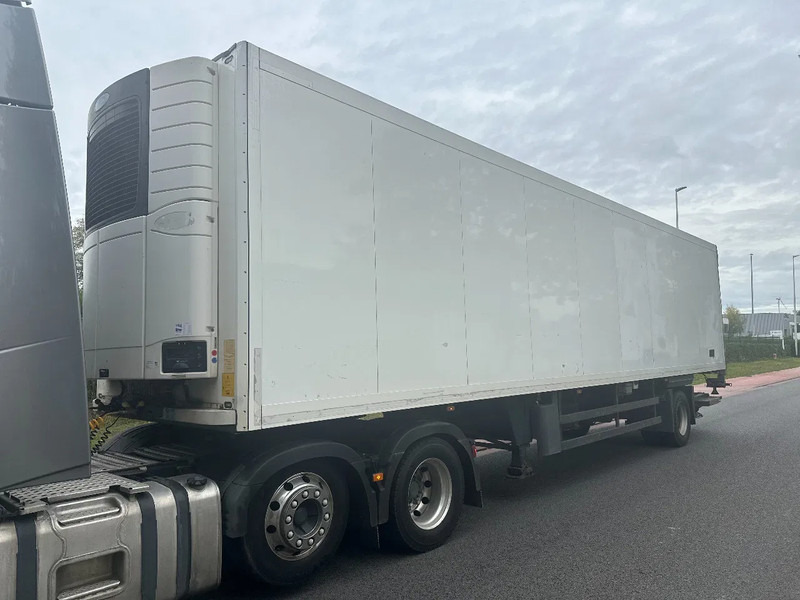 Schmitz Cargobull J2 / 3 CITYTRAILOR / MULTITEMPERATUUR / 3 STUKS -PIECES -STUCK - Refrigerator semi-trailer: picture 1 Schmitz Cargobull J2 / 3 CITYTRAILOR / MULTITEMPERATUUR / 3 STUKS -PIECES -STUCK - Refrigerator semi-trailer: picture 1