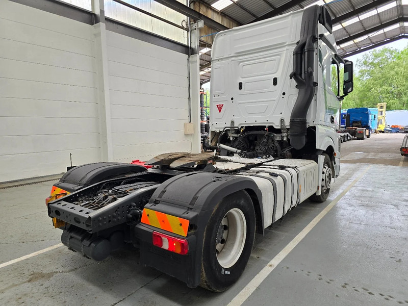 Mercedes-Benz Actros 1843 PTO / AIRCO - Tractor unit: picture 5 Mercedes-Benz Actros 1843 PTO / AIRCO - Tractor unit: picture 5