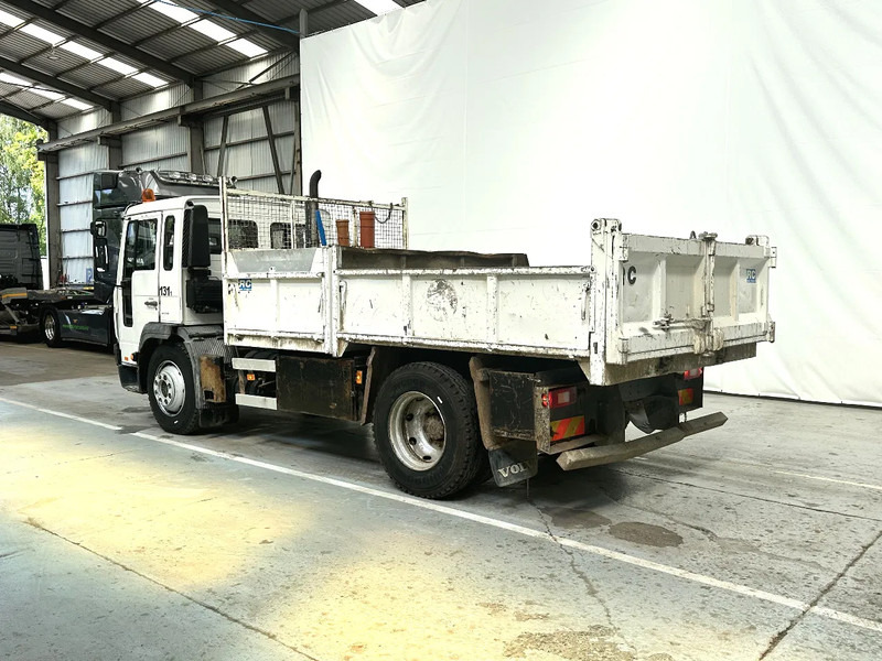 Volvo FL 6 15 / EURO 3 / LAMMES-LAMMES / BLATT-BLATT / SPRING-SPRING - Tipper: picture 3 Volvo FL 6 15 / EURO 3 / LAMMES-LAMMES / BLATT-BLATT / SPRING-SPRING - Tipper: picture 3