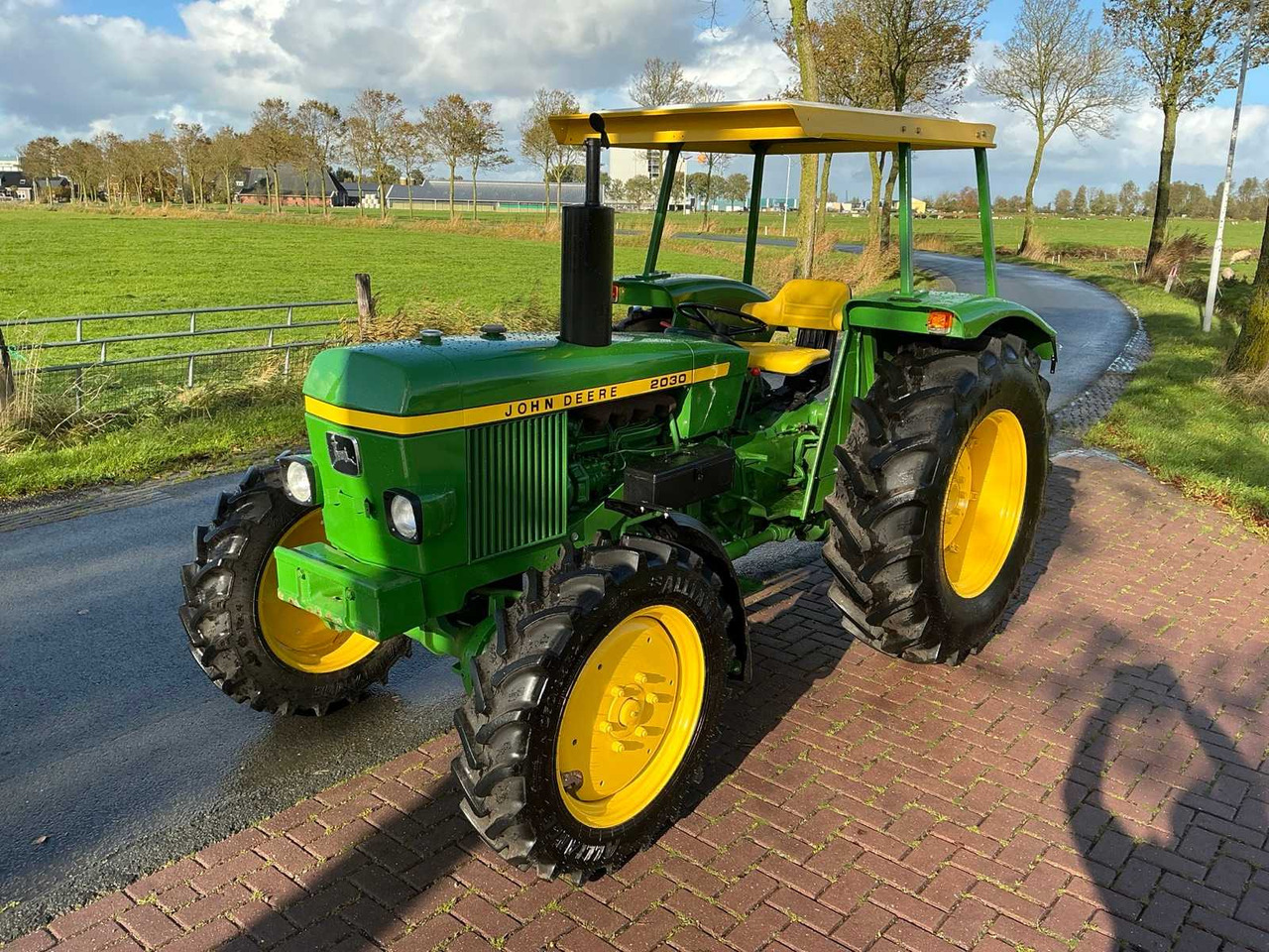 1977 JOHN DEERE 2030S ALL-WHEEL DRIVE FARM TRACTOR - Farm tractor: picture 2 1977 JOHN DEERE 2030S ALL-WHEEL DRIVE FARM TRACTOR - Farm tractor: picture 2