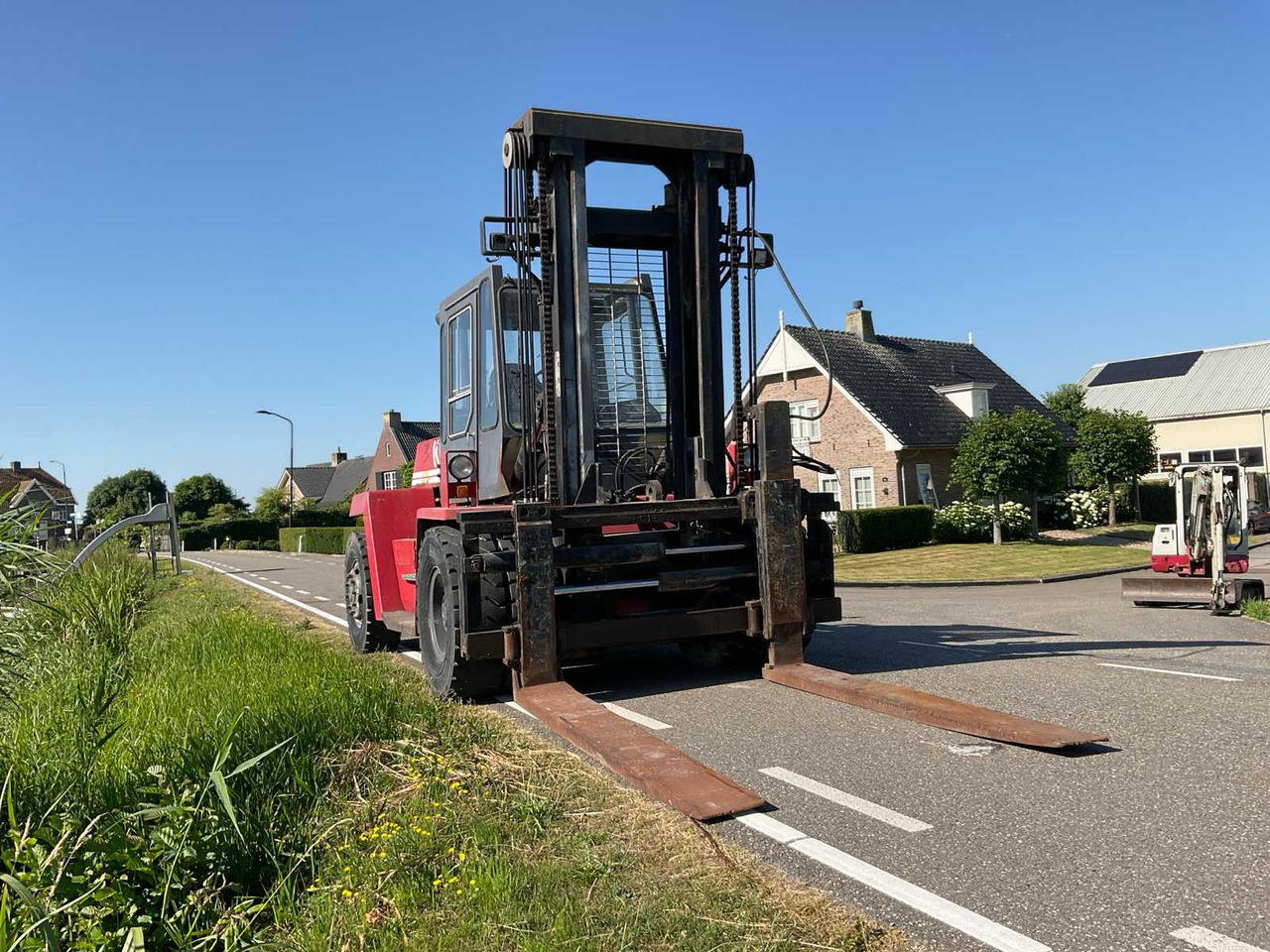 1987 KALMAR DC 12-600 FORKLIFT - Forklift: picture 4 1987 KALMAR DC 12-600 FORKLIFT - Forklift: picture 4