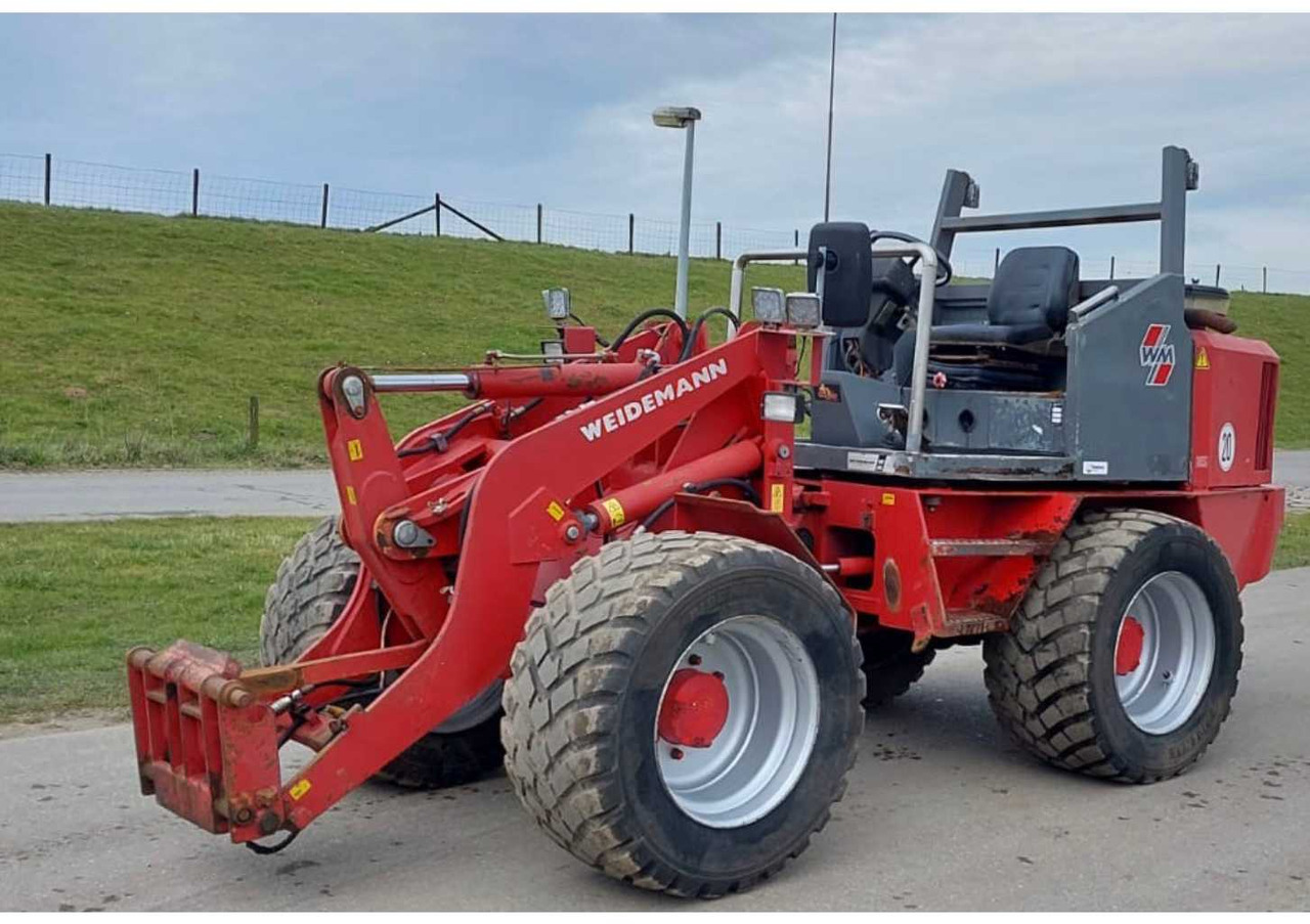 1996 WEIDEMANN 4002 SHOVEL - Wheel loader: picture 1 1996 WEIDEMANN 4002 SHOVEL - Wheel loader: picture 1