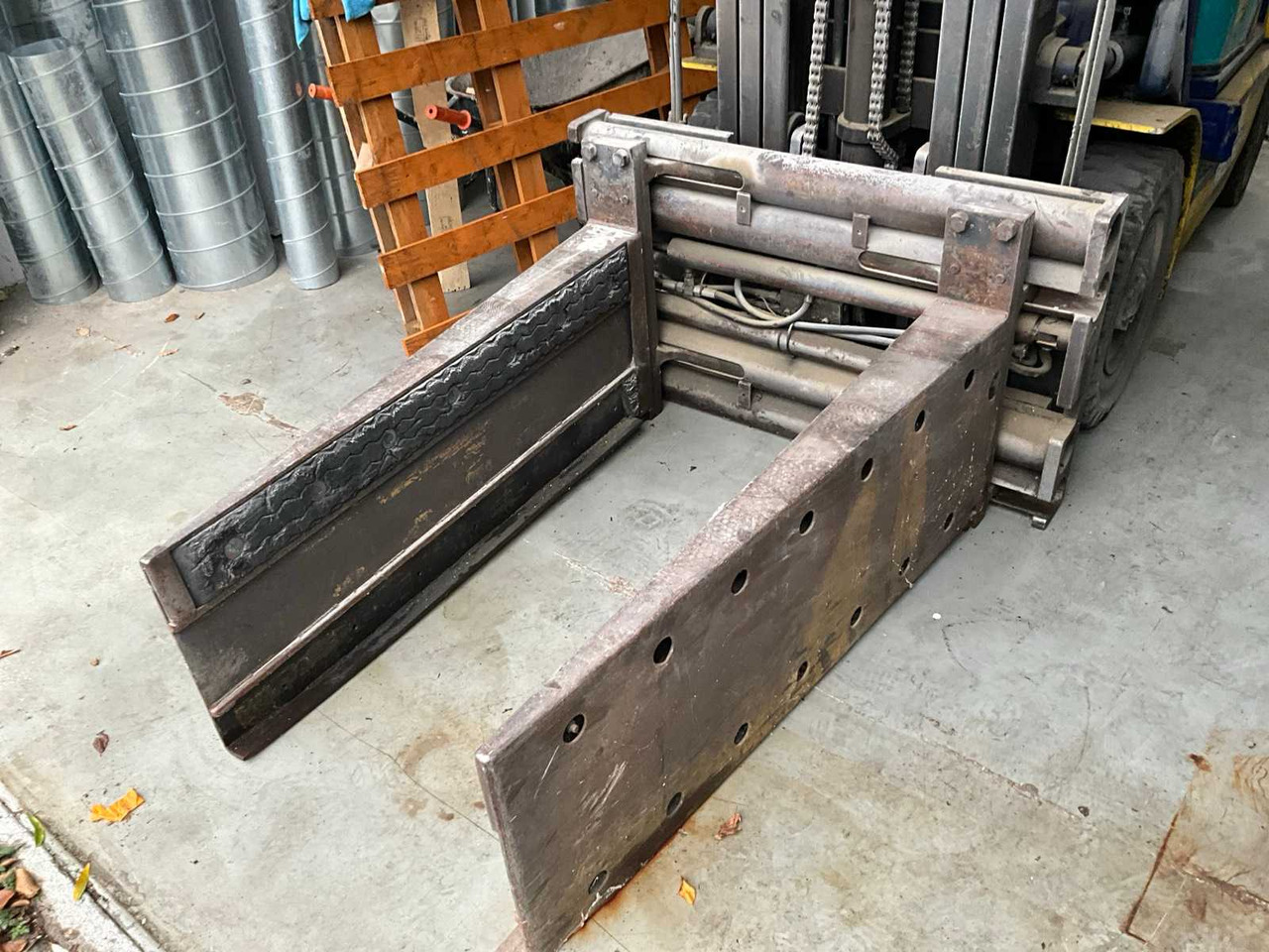 1999 KOMATSU FG25T12 FORKLIFT - Forklift: picture 4 1999 KOMATSU FG25T12 FORKLIFT - Forklift: picture 4