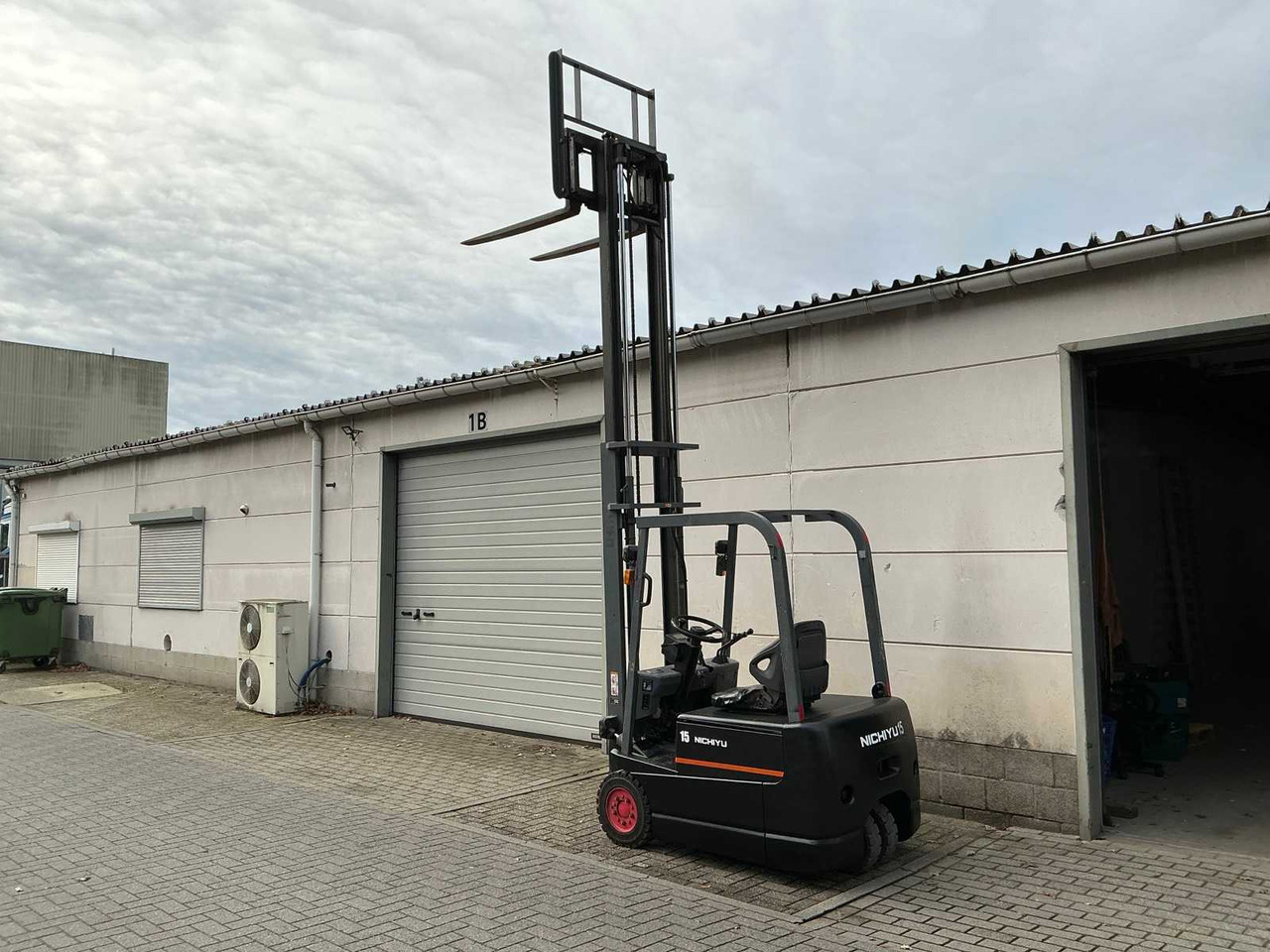 2000 NICHIYU 15 FORKLIFT - Forklift: picture 2 2000 NICHIYU 15 FORKLIFT - Forklift: picture 2