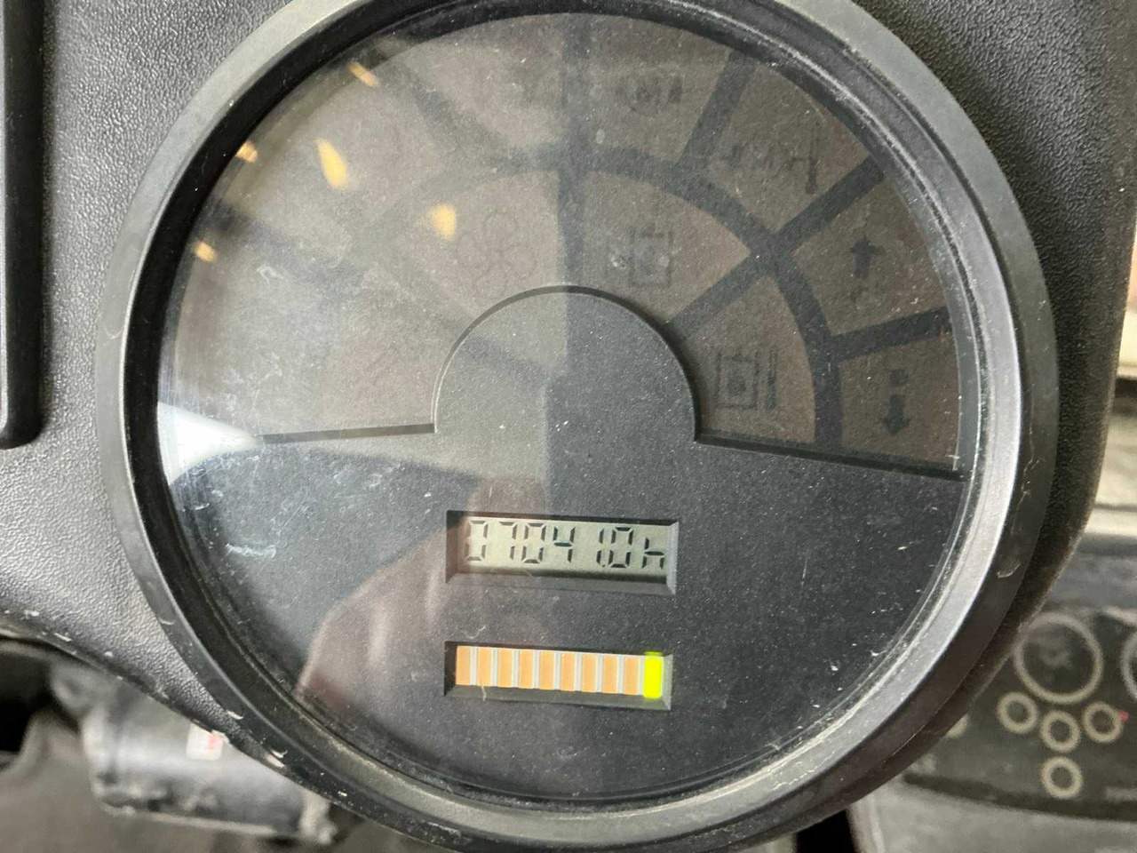 2003 LINDE E20P-02 FORKLIFT - Forklift: picture 5 2003 LINDE E20P-02 FORKLIFT - Forklift: picture 5