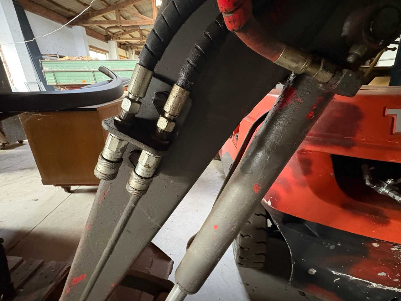 Excavator 2004 VOLVO EC27C CRAWLER EXCAVATOR: picture 9