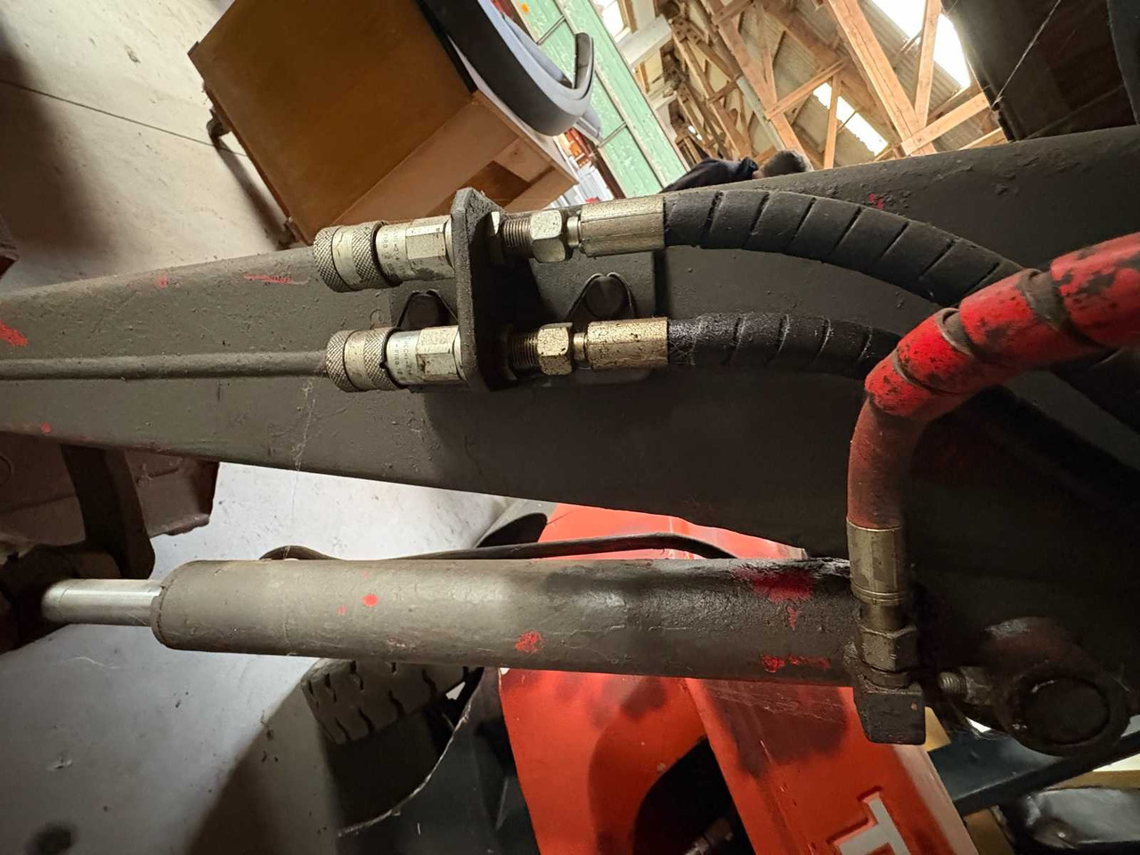 Excavator 2004 VOLVO EC27C CRAWLER EXCAVATOR: picture 13