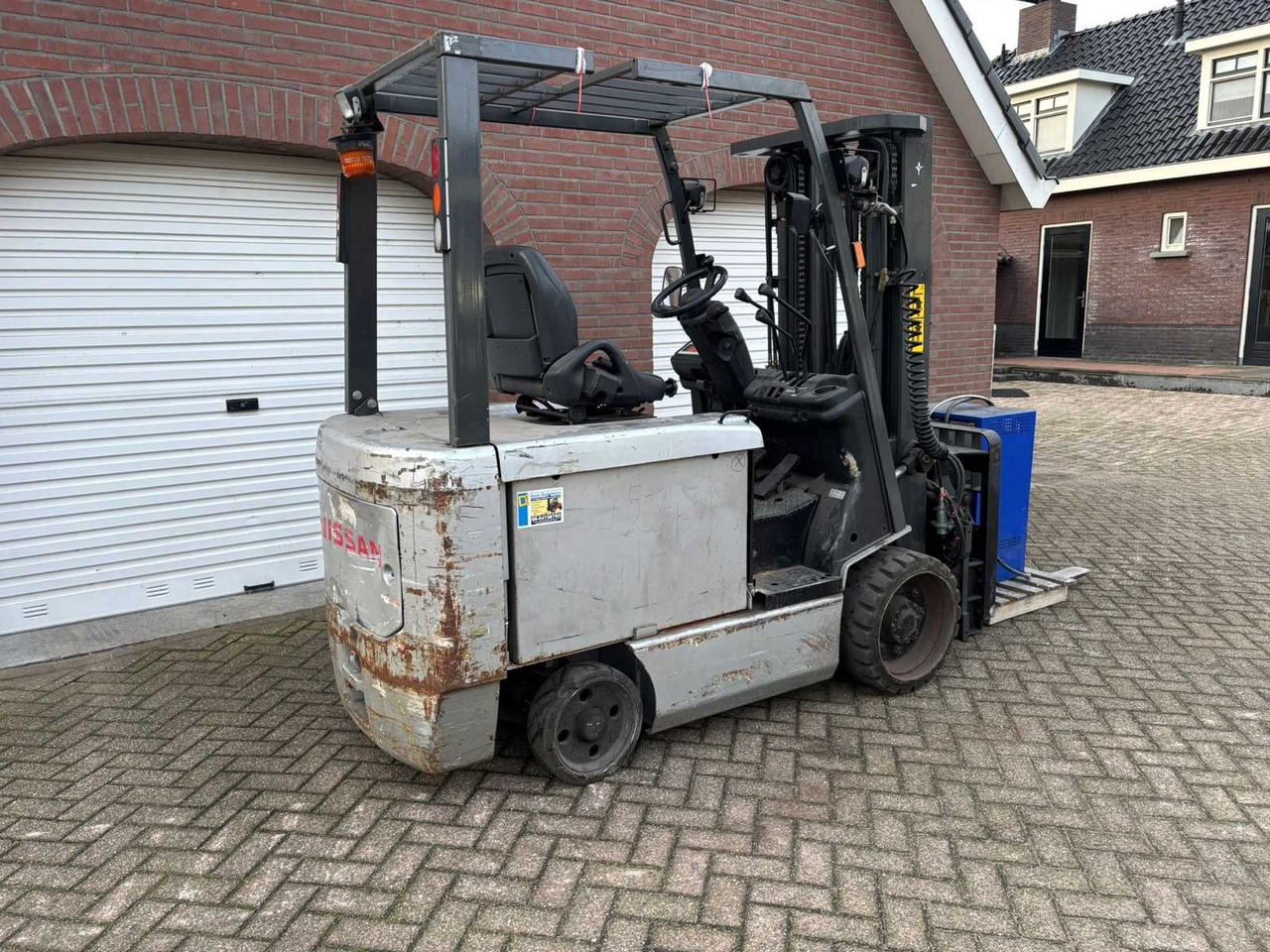2007 NISSAN 30U FORKLIFT - Forklift: picture 2 2007 NISSAN 30U FORKLIFT - Forklift: picture 2