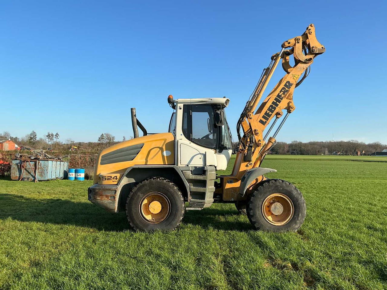 2008 LIEBHERR L524 BULLDOZER - Bulldozer: picture 2 2008 LIEBHERR L524 BULLDOZER - Bulldozer: picture 2