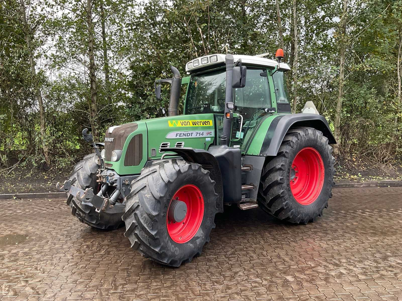 2009 FENDT 714 VARIO TMS ALL-WHEEL DRIVE AGRICULTURAL TRACTOR - Farm tractor: picture 1 2009 FENDT 714 VARIO TMS ALL-WHEEL DRIVE AGRICULTURAL TRACTOR - Farm tractor: picture 1