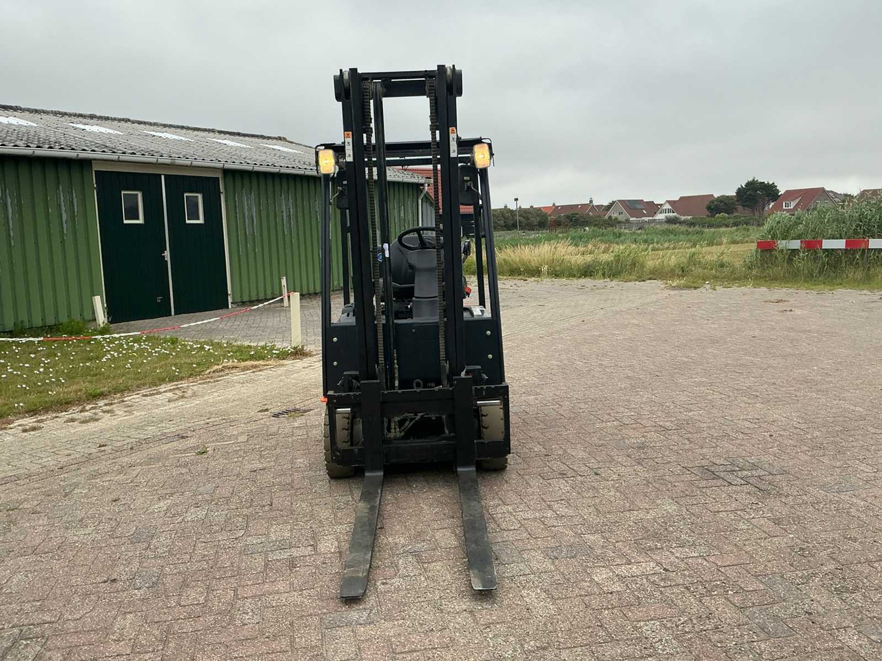 2010 DOOSAN B15T-5 FORKLIFT - Forklift: picture 3 2010 DOOSAN B15T-5 FORKLIFT - Forklift: picture 3