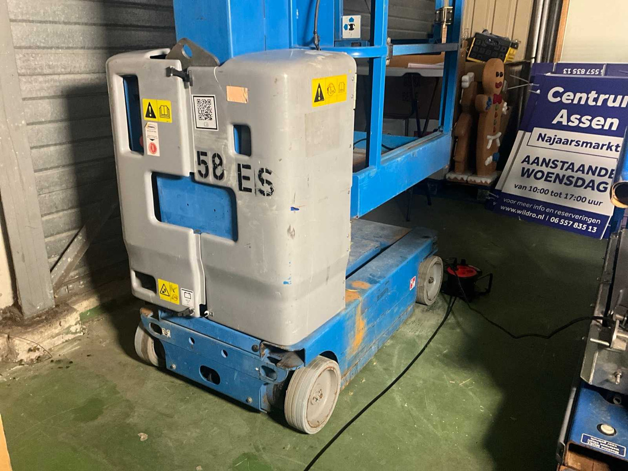 2011 GENIE GRC-12 AERIAL PLATFORM - Aerial platform: picture 2 2011 GENIE GRC-12 AERIAL PLATFORM - Aerial platform: picture 2