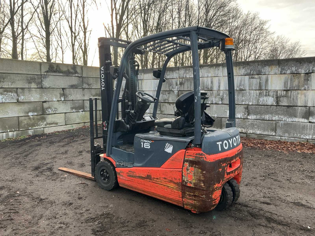 2011 TOYOTA 8FBET16 FORKLIFT - Forklift: picture 3 2011 TOYOTA 8FBET16 FORKLIFT - Forklift: picture 3