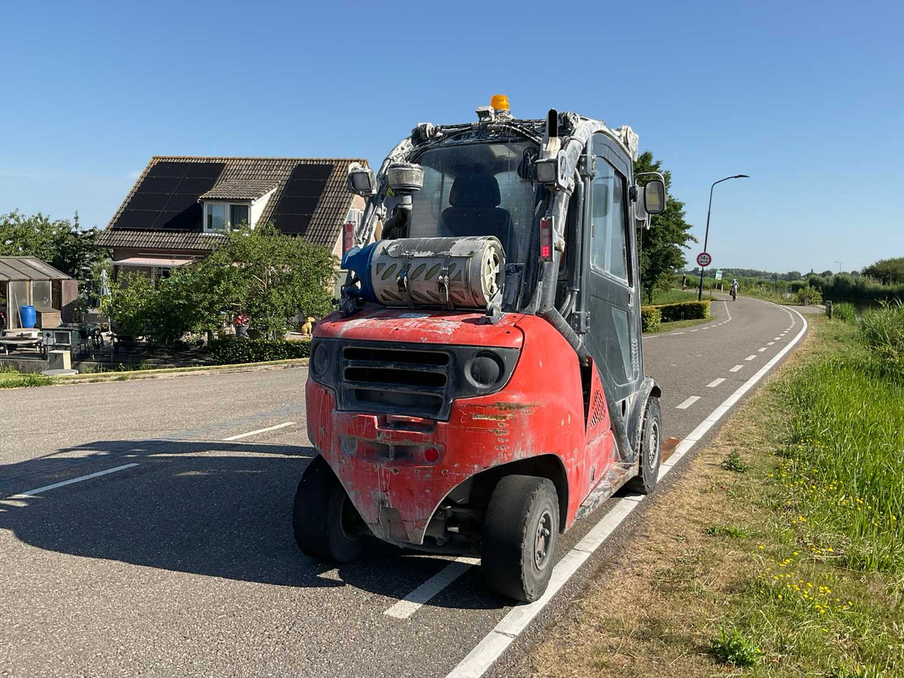 2012 LINDE H35T-01 FORKLIFT - Forklift: picture 4 2012 LINDE H35T-01 FORKLIFT - Forklift: picture 4