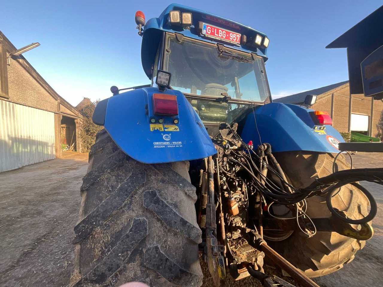 2014 NEW HOLLAND TVT195 4WD AGRICULTURAL TRACTOR 4WD - Farm tractor: picture 4 2014 NEW HOLLAND TVT195 4WD AGRICULTURAL TRACTOR 4WD - Farm tractor: picture 4