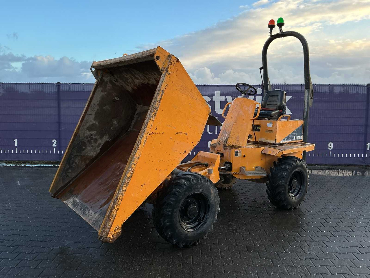 2014 THWAITES 3 TONNE DUMPER - Mini dumper: picture 5 2014 THWAITES 3 TONNE DUMPER - Mini dumper: picture 5