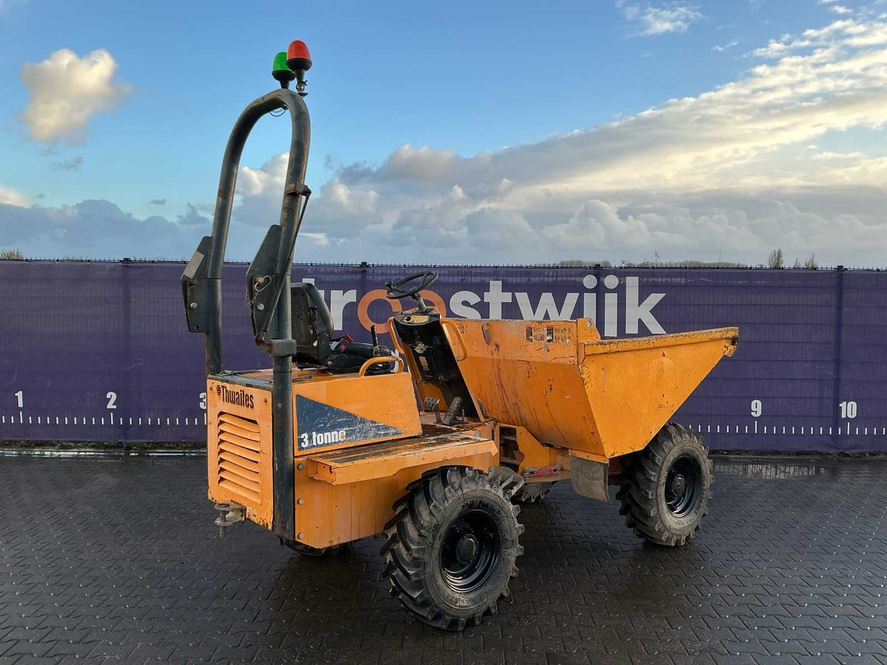 2014 THWAITES 3 TONNE DUMPER - Mini dumper: picture 4 2014 THWAITES 3 TONNE DUMPER - Mini dumper: picture 4