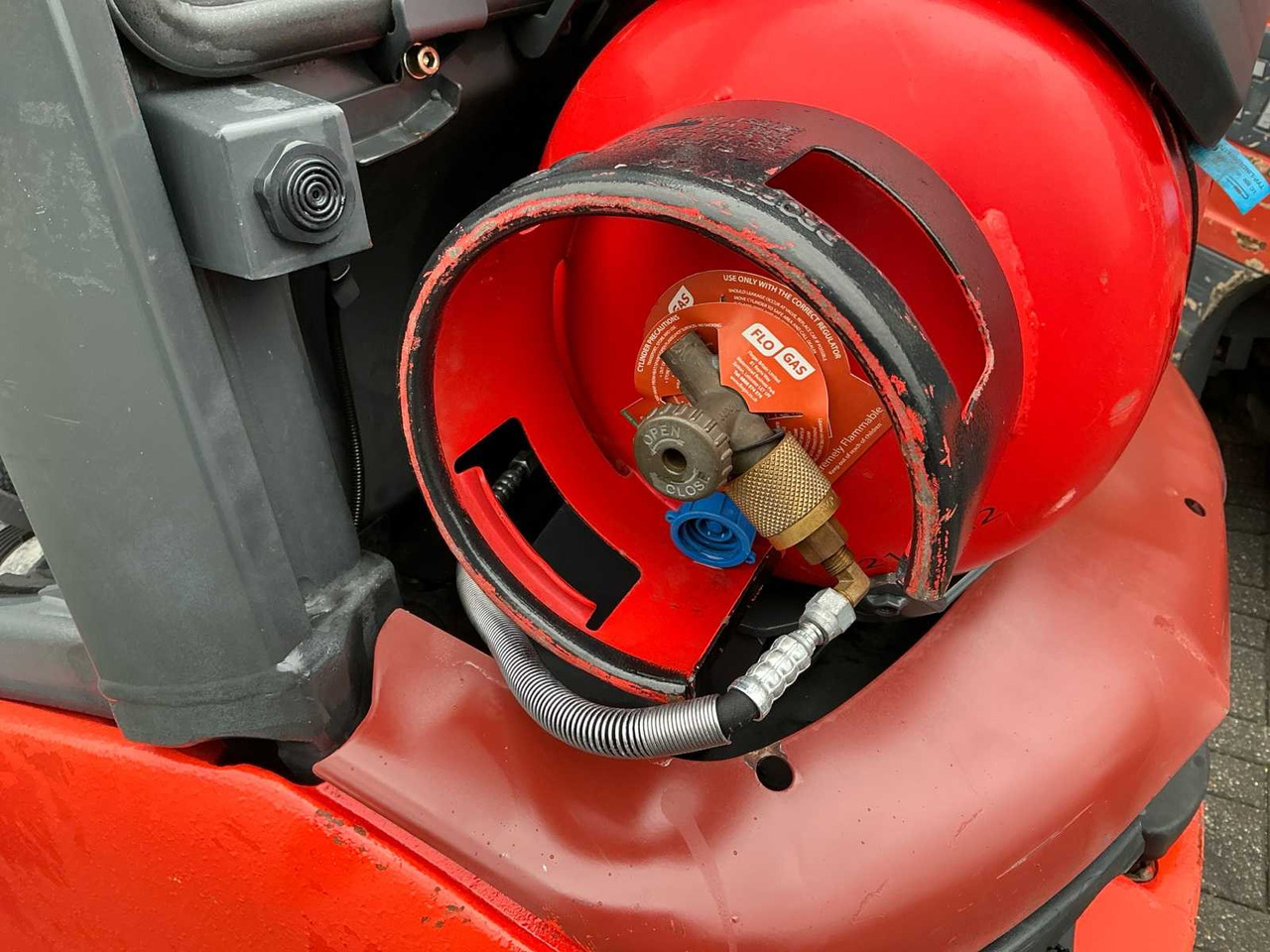 2015 LINDE H20T-01 FORKLIFT TRUCK - Forklift: picture 3 2015 LINDE H20T-01 FORKLIFT TRUCK - Forklift: picture 3