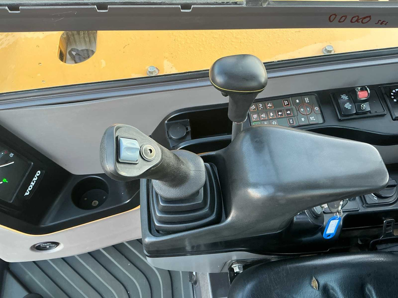 Excavator 2016 VOLVO ECR88D MIDI EXCAVATOR: picture 26