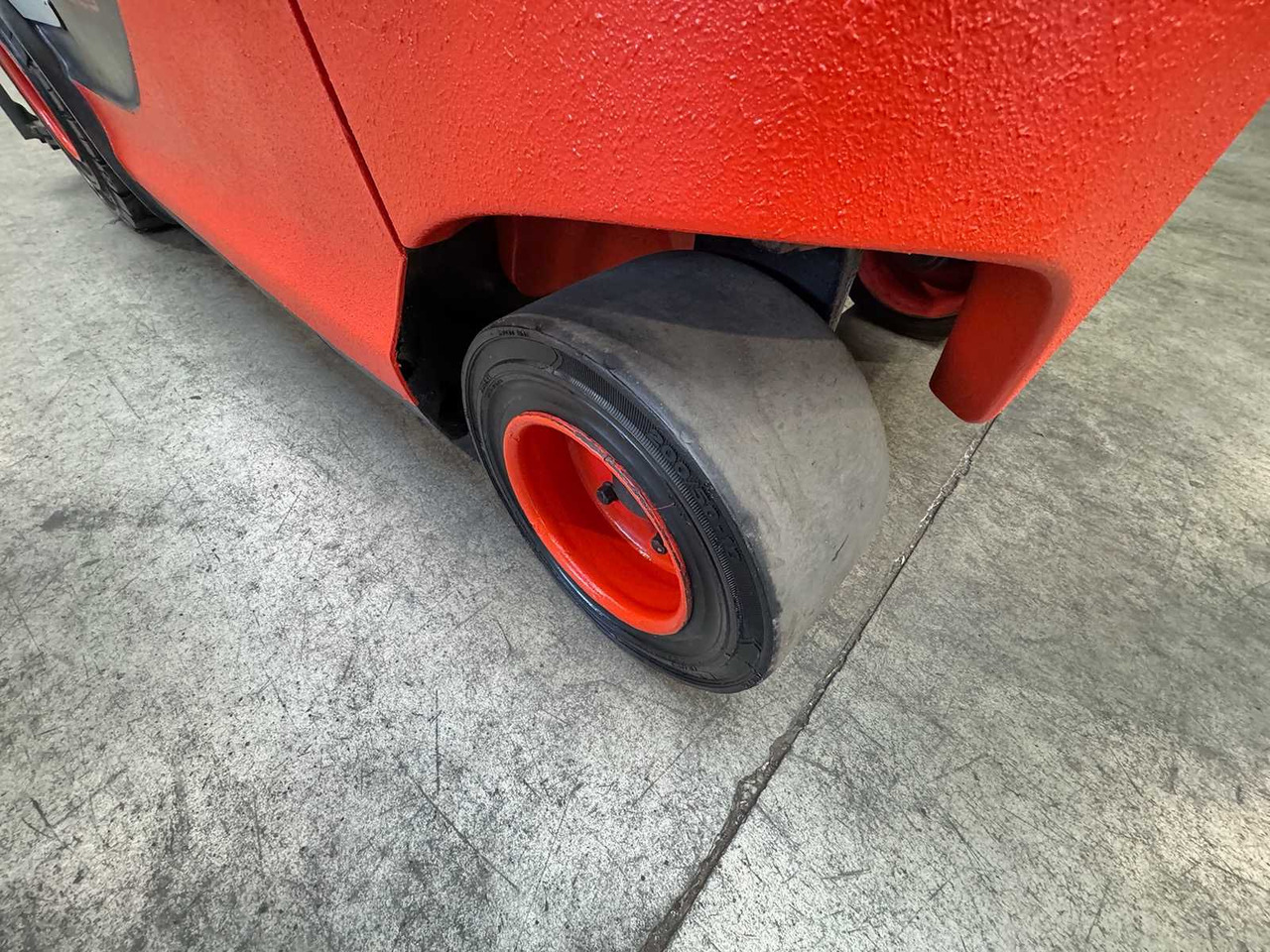 Forklift 2017 SERVICE + UVV 09/2026 LINDE E25HL 2.500KG 3.+4.: picture 10 Forklift 2017 SERVICE + UVV 09/2026 LINDE E25HL 2.500KG 3.+4.: picture 10