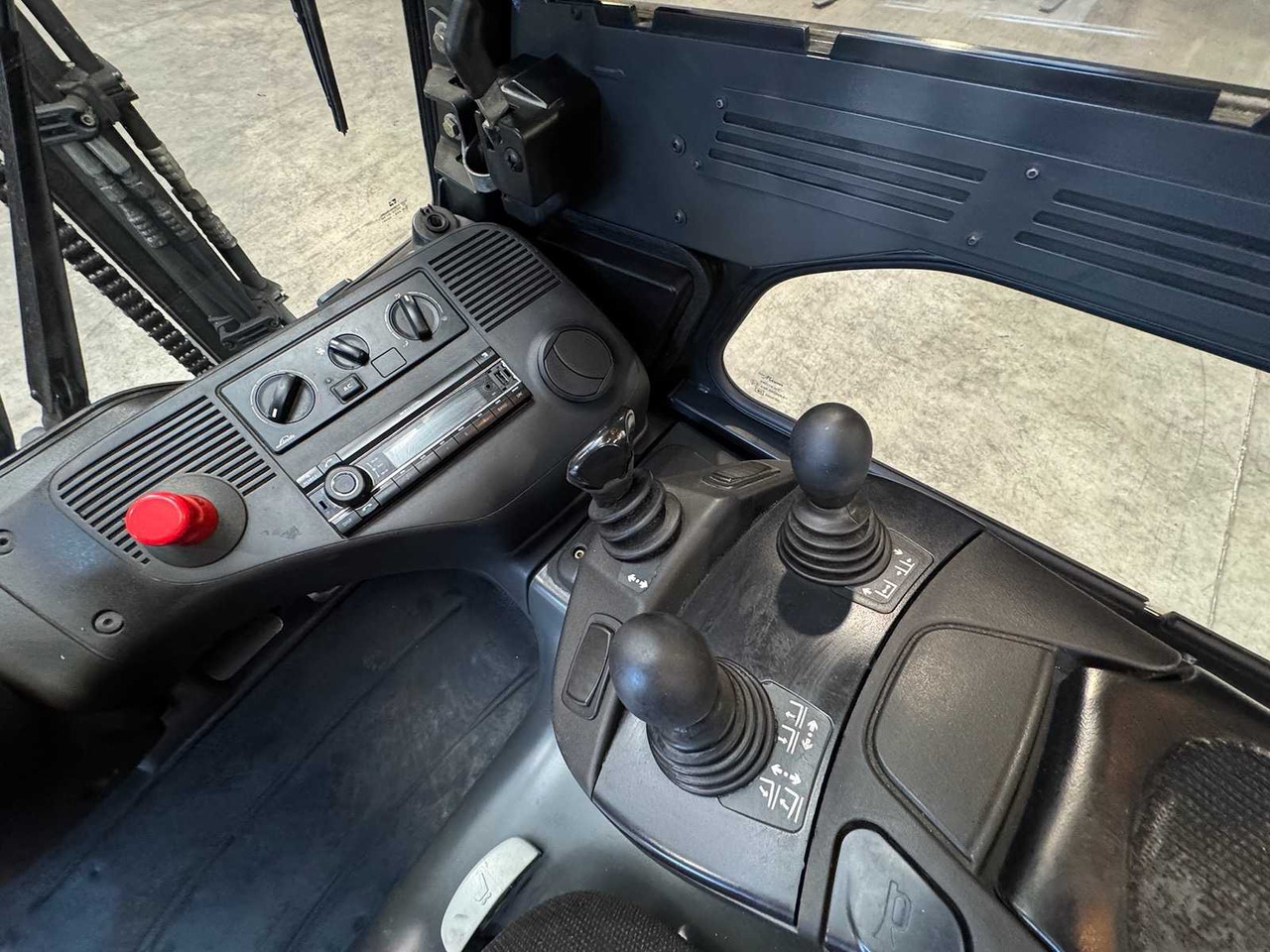 Forklift 2017 SERVICE + UVV 09/2026 LINDE E25HL 2.500KG 3.+4.: picture 16 Forklift 2017 SERVICE + UVV 09/2026 LINDE E25HL 2.500KG 3.+4.: picture 16