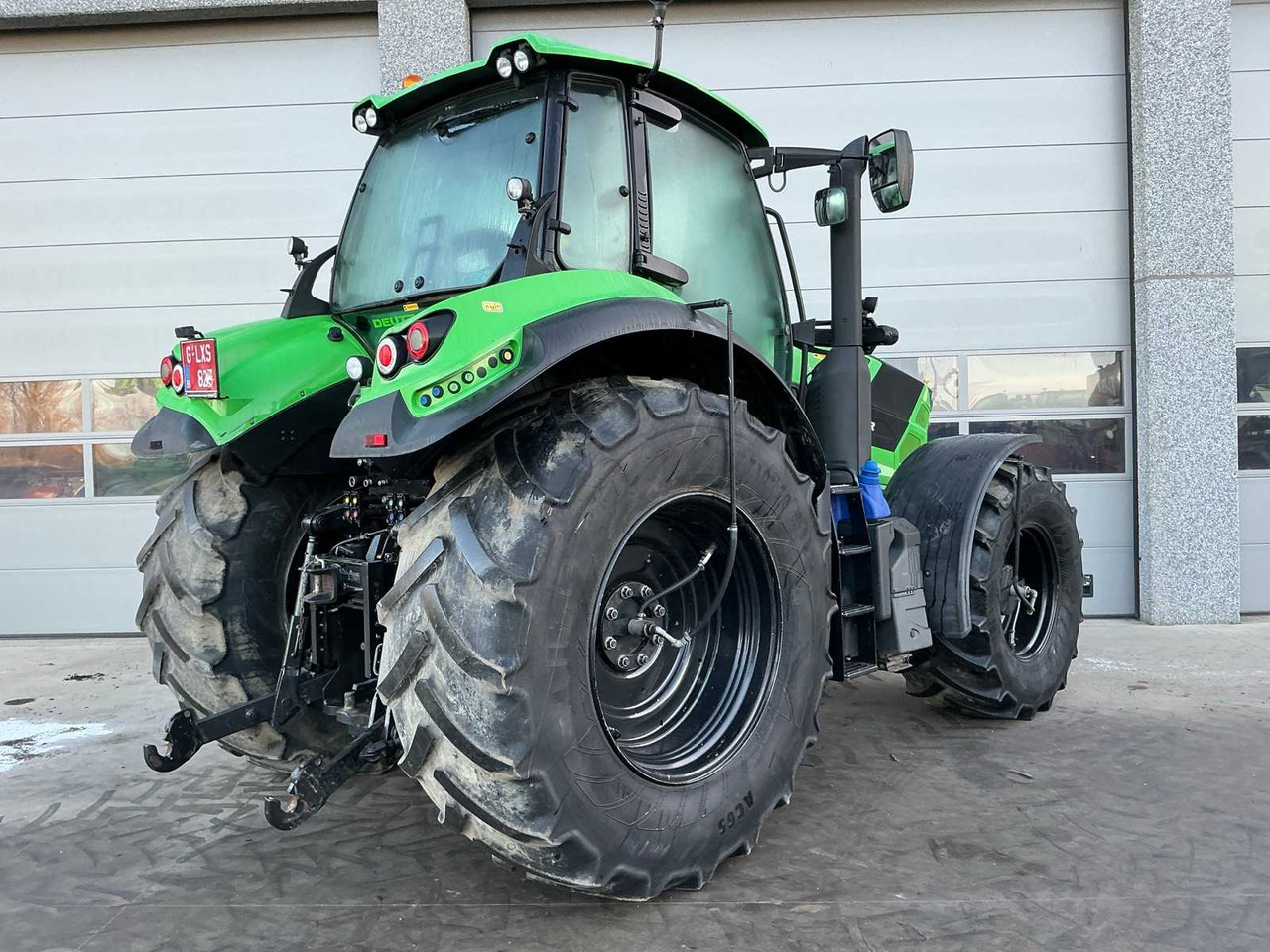 2018 DEUTZ-FAHR 6215 AGROTON TTV FOUR WHEEL DRIVE FARM TRACTOR - Farm tractor: picture 5 2018 DEUTZ-FAHR 6215 AGROTON TTV FOUR WHEEL DRIVE FARM TRACTOR - Farm tractor: picture 5