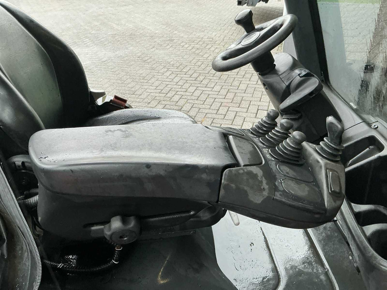 2019 LINDE H20T-01 FORKLIFT TRUCK - Forklift: picture 5 2019 LINDE H20T-01 FORKLIFT TRUCK - Forklift: picture 5