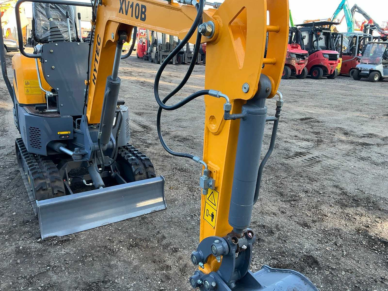 Mini excavator 2022 HYTEC XV10B MINI EXCAVATOR: picture 17 Mini excavator 2022 HYTEC XV10B MINI EXCAVATOR: picture 17