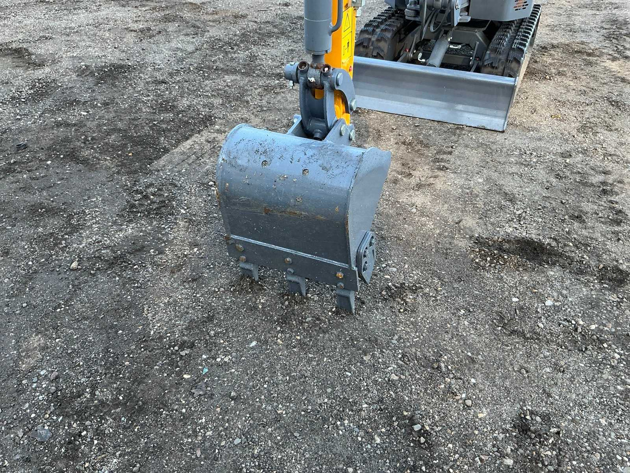 Mini excavator 2022 HYTEC XV10B MINI EXCAVATOR: picture 13 Mini excavator 2022 HYTEC XV10B MINI EXCAVATOR: picture 13