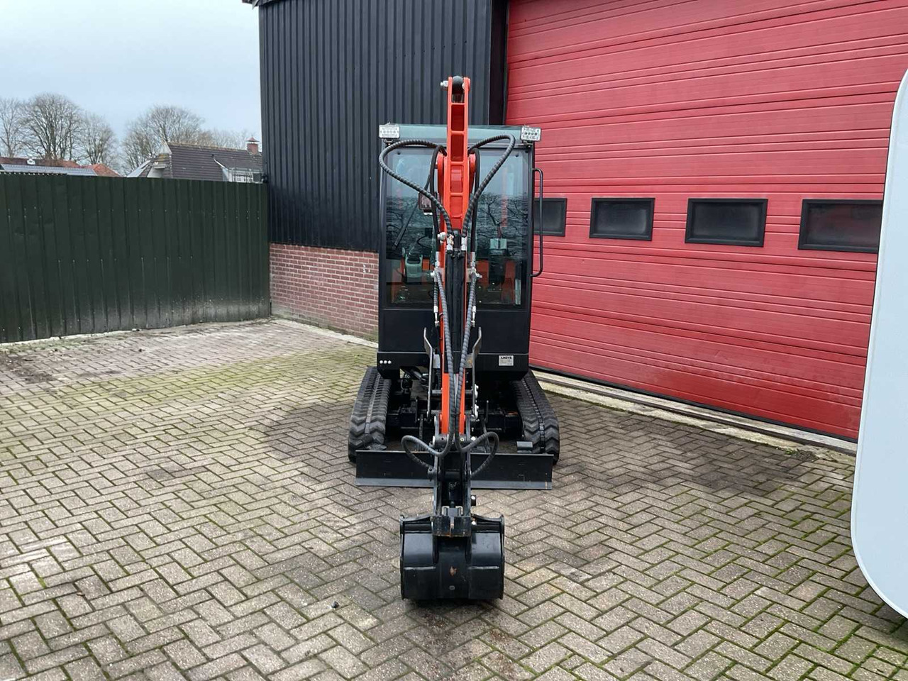 2025 - LADYS DY30T KUBOTA ENGINE - DY30T - Backhoe loader: picture 2 2025 - LADYS DY30T KUBOTA ENGINE - DY30T - Backhoe loader: picture 2