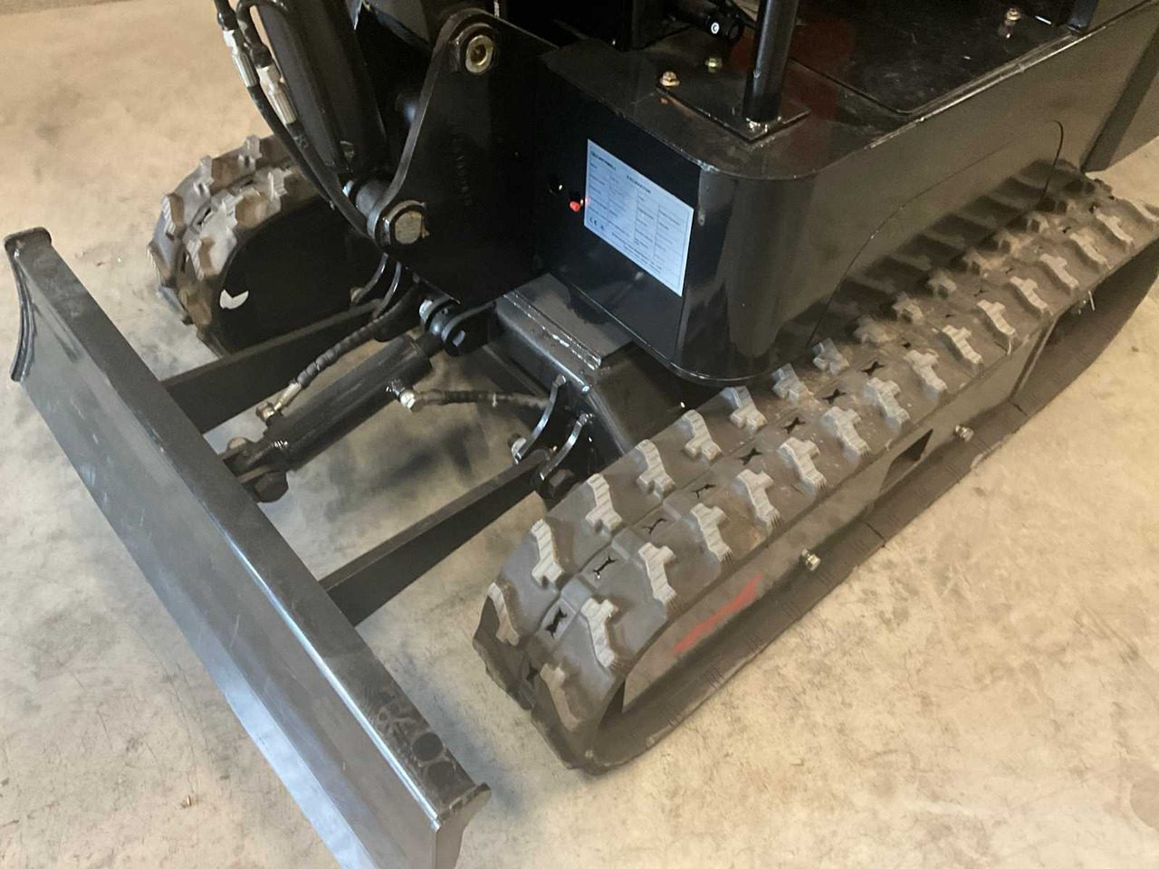 2025 MINI EXCAVATOR 1000KG WITH WARRANTY - Mini excavator: picture 5 2025 MINI EXCAVATOR 1000KG WITH WARRANTY - Mini excavator: picture 5