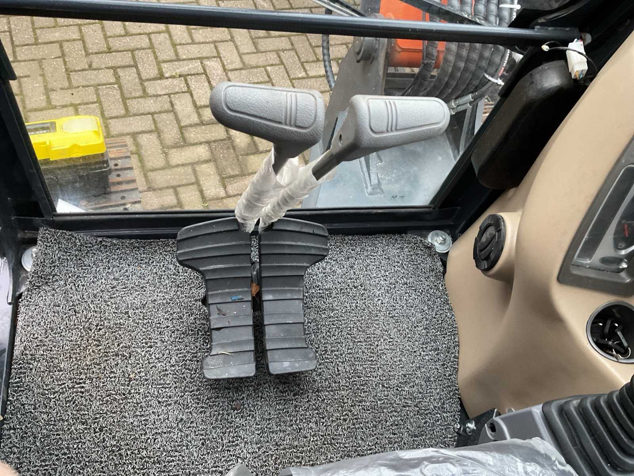 2025 - SHANDONG - R360 - BACKHOE LOADER - Backhoe loader: picture 4 2025 - SHANDONG - R360 - BACKHOE LOADER - Backhoe loader: picture 4