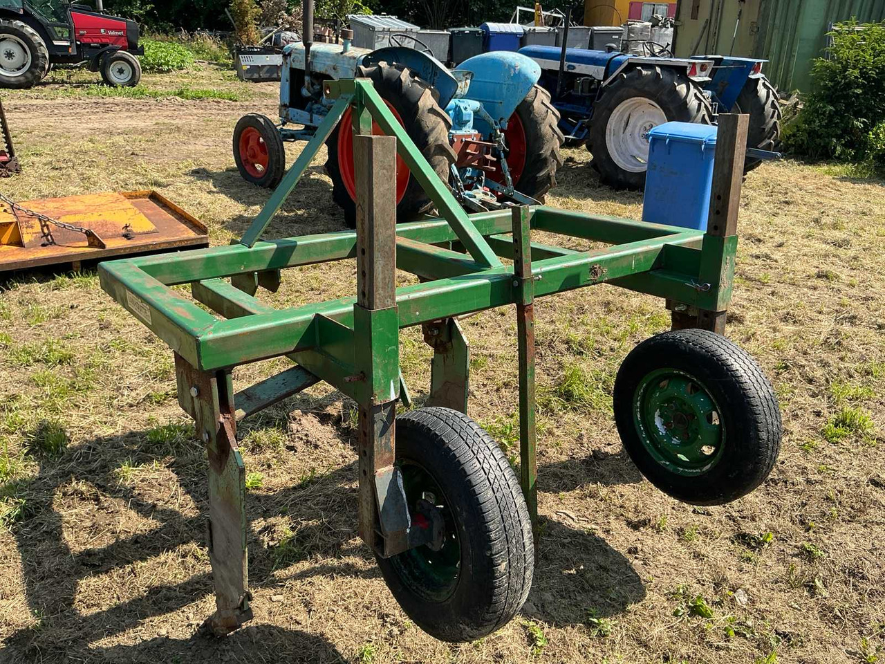 3-tooth subsoiler - Subsoiler: picture 2 3-tooth subsoiler - Subsoiler: picture 2