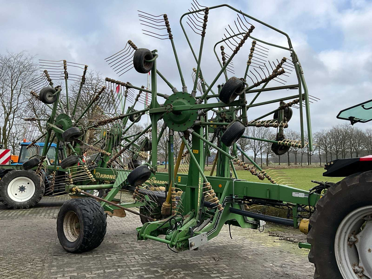 Krone Swadro 1400 - Agricultural machinery: picture 1 Krone Swadro 1400 - Agricultural machinery: picture 1