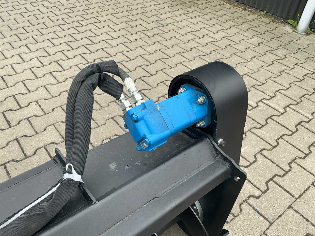 Attachment for Construction machinery Field Industries Back Filler: picture 10