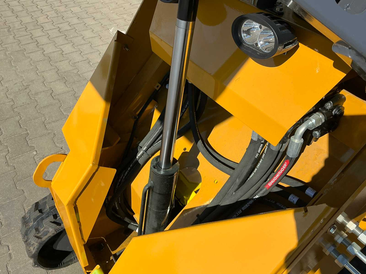 Compact track loader BISON TEK BT360 MINI LOADER / TRACK SKID STEER LOADER: picture 26 Compact track loader BISON TEK BT360 MINI LOADER / TRACK SKID STEER LOADER: picture 26