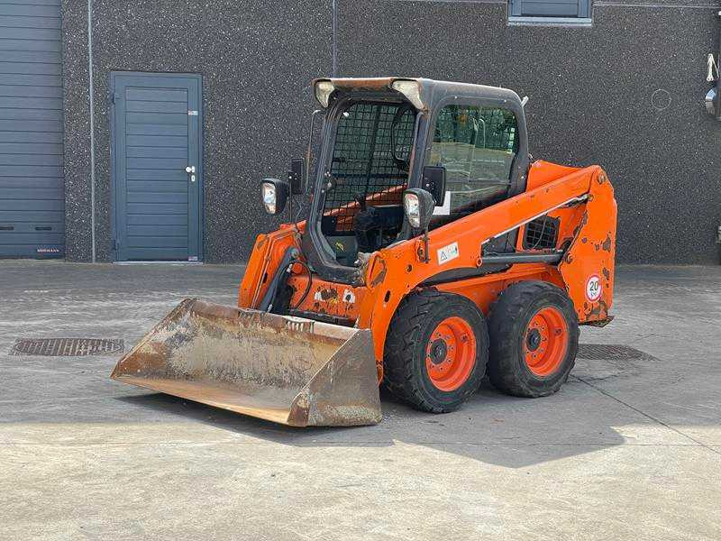 Bobcat S450 - Skid steer loader: picture 1 Bobcat S450 - Skid steer loader: picture 1