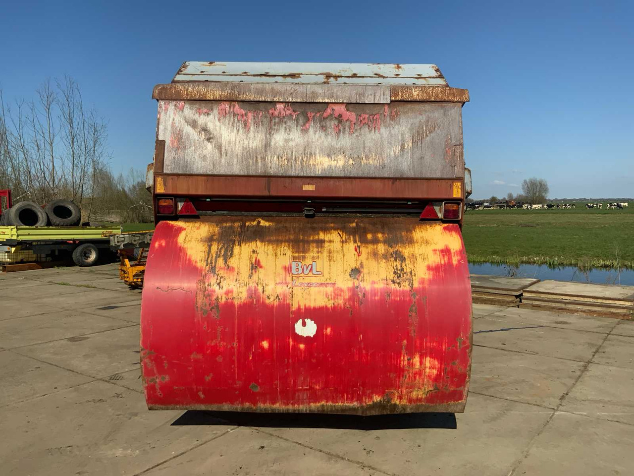 BvL van Lengerich V-MIX 12LS - Forage mixer wagon: picture 4 BvL van Lengerich V-MIX 12LS - Forage mixer wagon: picture 4