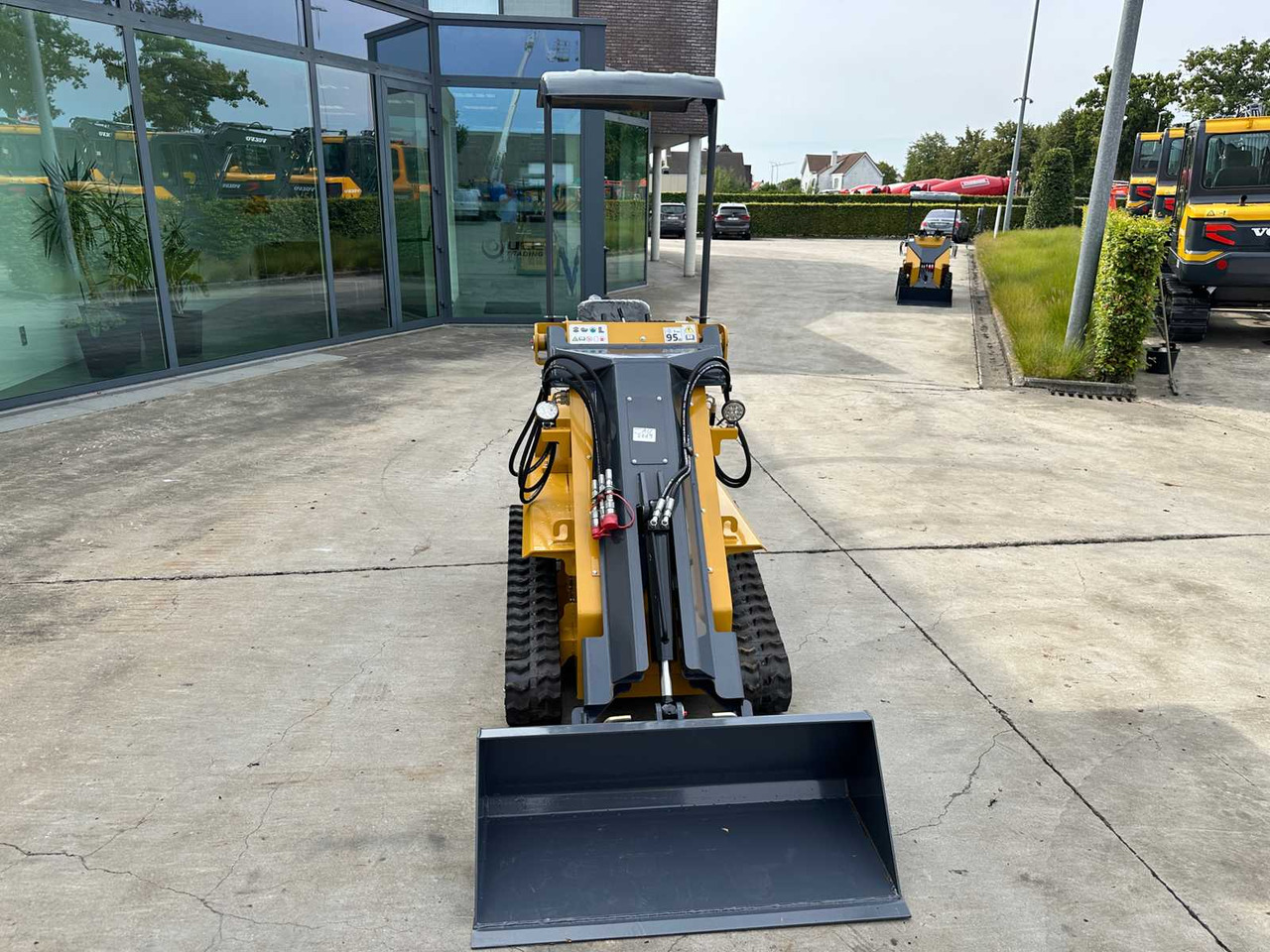 CAPTOK - 2025 - CK80C - SKID STEER LOADER - Compact track loader: picture 2 CAPTOK - 2025 - CK80C - SKID STEER LOADER - Compact track loader: picture 2