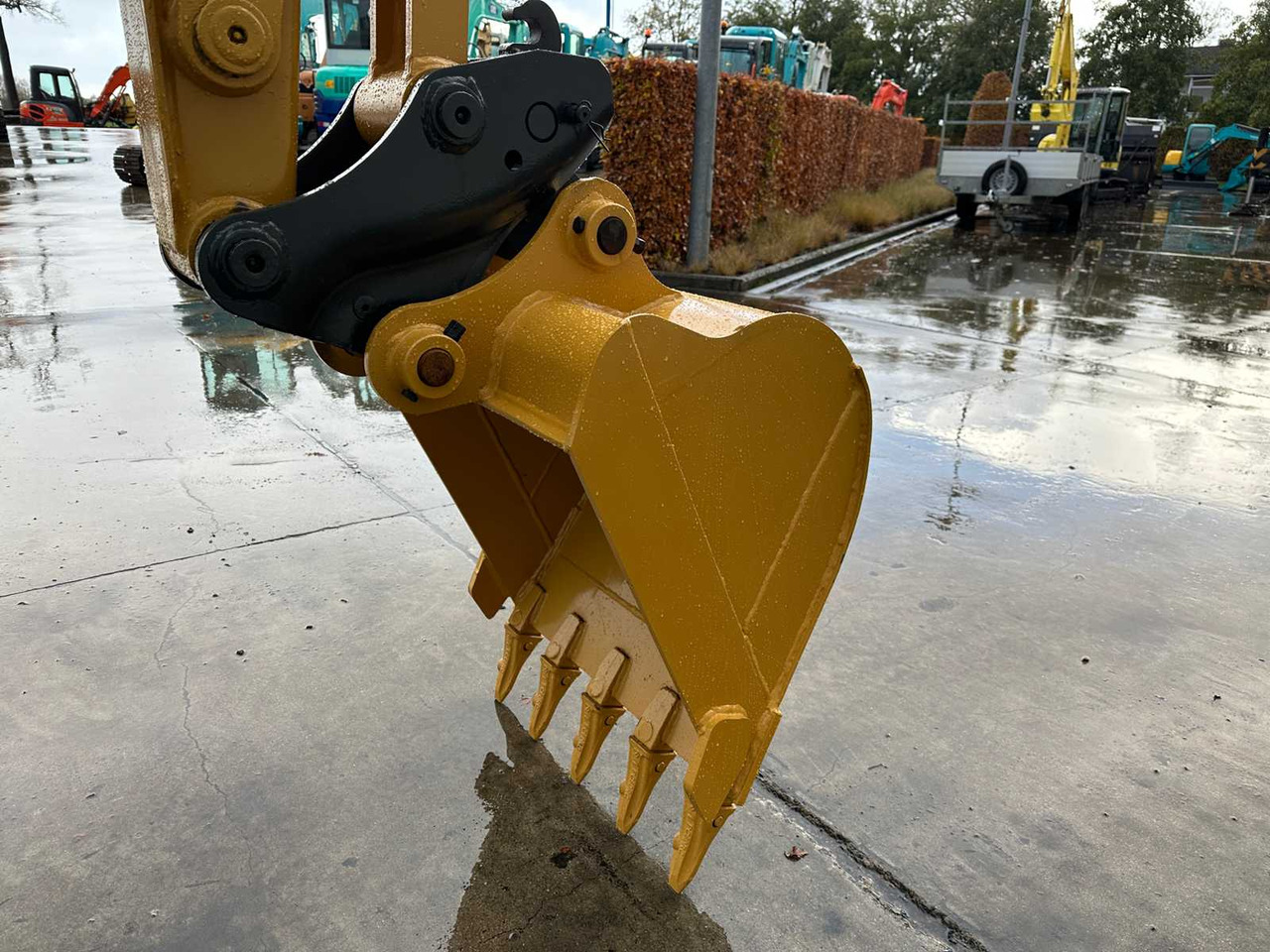 Excavator CATERPILLAR - 2017 - 305.5E2 - MIDI EXCAVATOR: picture 10